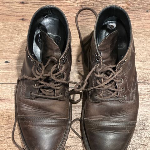 Thursday Captain in Tobacco Rugged & Resilient