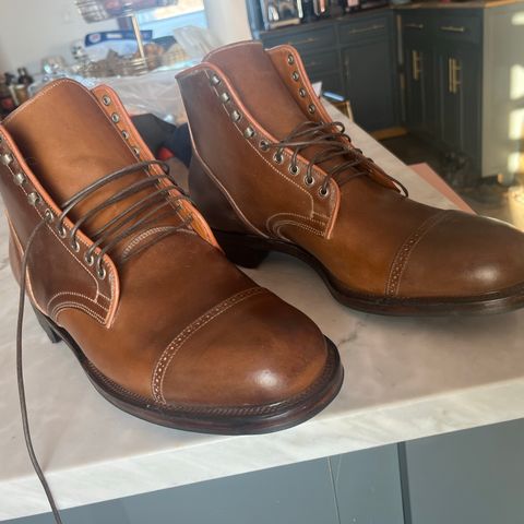 Viberg Service Boot in Horween Whisky Shell Cordovan
