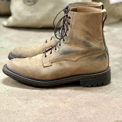 Crockett & Jones Grizedale in Horween Bronze Oiled Sides