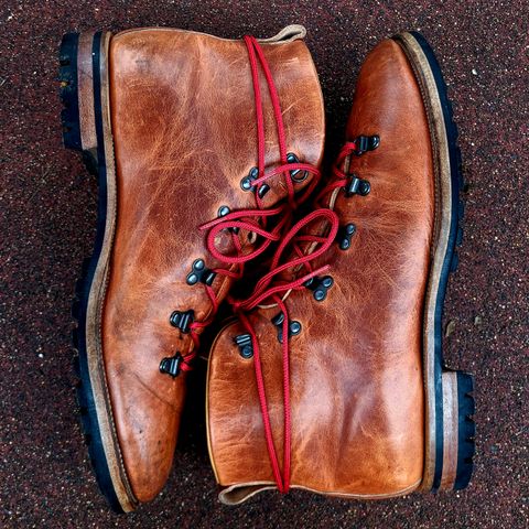Viberg Hiker in Horween Natural Dublin