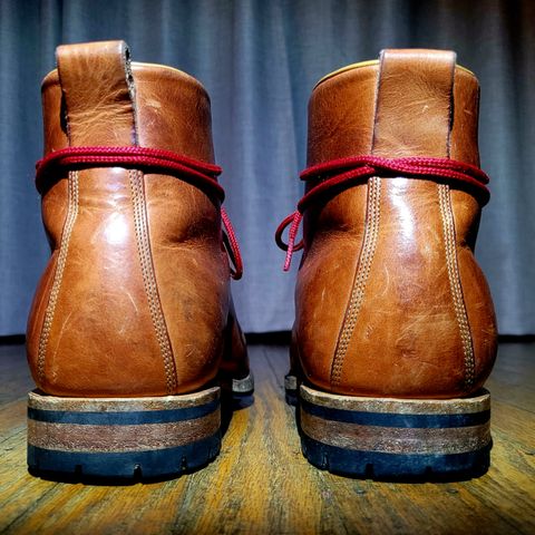 Viberg Hiker in Horween Natural Dublin