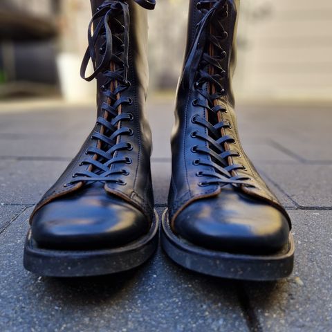 Clinch Gary Boots in Black Overdyed Horsebutt