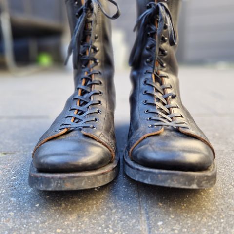 Clinch Gary Boots in Black Overdyed Horsebutt