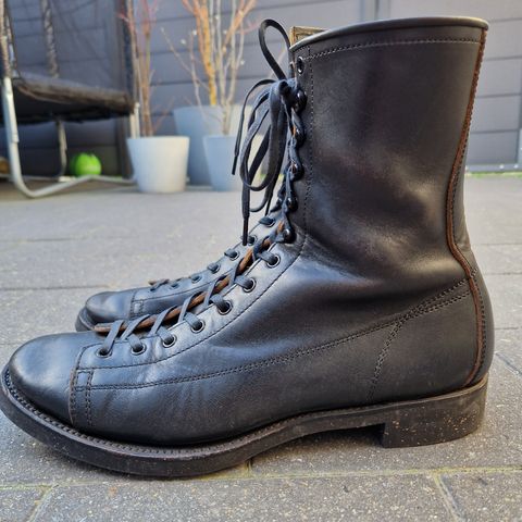 Clinch Gary Boots in Black Overdyed Horsebutt