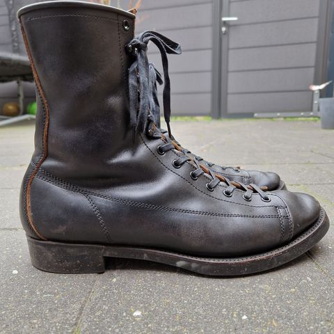 Clinch Gary Boots in Black Overdyed Horsebutt