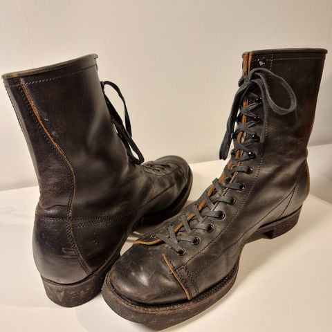 Clinch Gary Boots in Black Overdyed Horsebutt