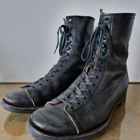 Clinch Gary Boots in Black Overdyed Horsebutt