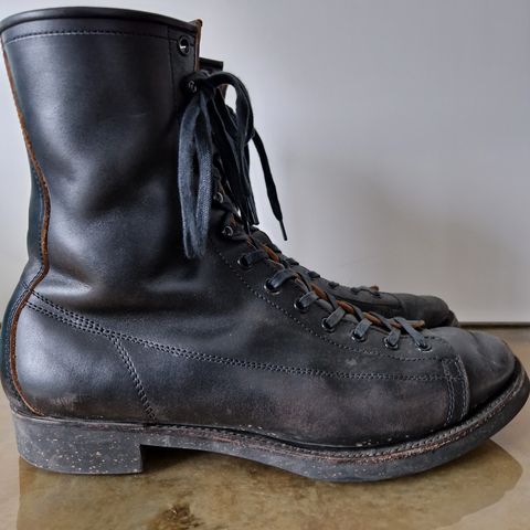Clinch Gary Boots in Black Overdyed Horsebutt