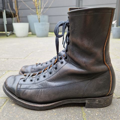 Clinch Gary Boots in Black Overdyed Horsebutt