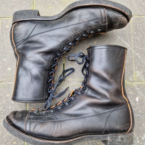 Clinch Gary Boots in Black Overdyed Horsebutt