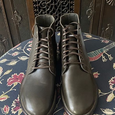 Viberg Boondocker in Maryam Olive TPR Horsebutt
