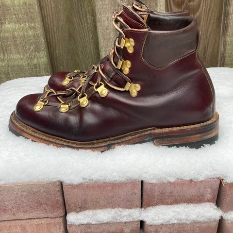 View photo of Sagara Trailmaster in Horween Color 8 Chromexcel