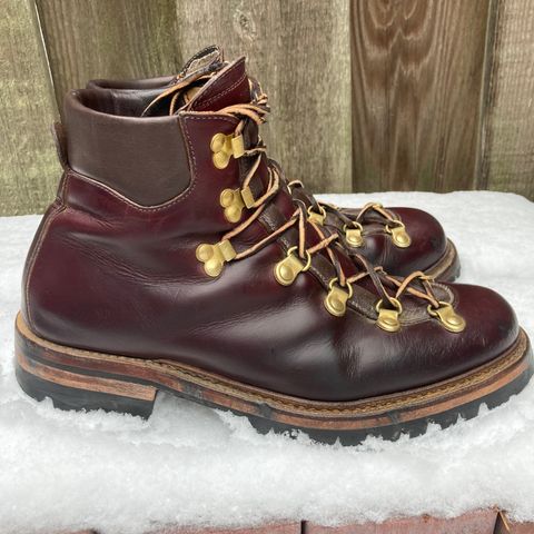 View photo of Sagara Trailmaster in Horween Color 8 Chromexcel