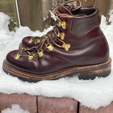 View photo of Sagara Trailmaster in Horween Color 8 Chromexcel