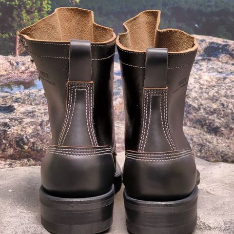 White's 375 in Horween Black Chromexcel Horsehide & Horween Black Waxed Flesh