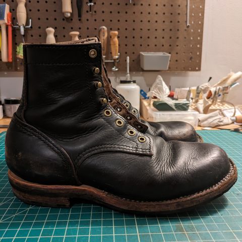 DIY Unknown Model in S.B. Foot Black Prairie