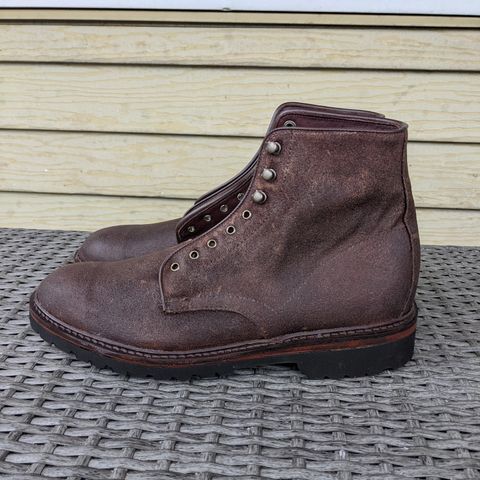 Allen Edmonds Higgins Mill in Snuff Brown Suede