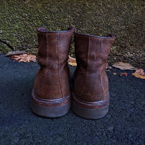 Allen Edmonds Higgins Mill in Snuff Brown Suede