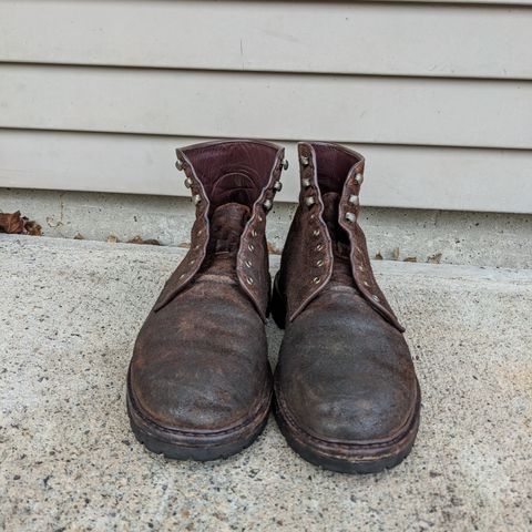 Allen Edmonds Higgins Mill in Snuff Brown Suede