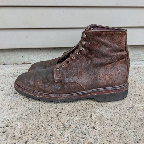 Allen Edmonds Higgins Mill in Snuff Brown Suede