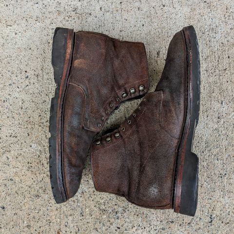 Allen Edmonds Higgins Mill in Snuff Brown Suede