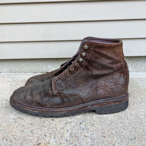 Allen Edmonds Higgins Mill in Snuff Brown Suede