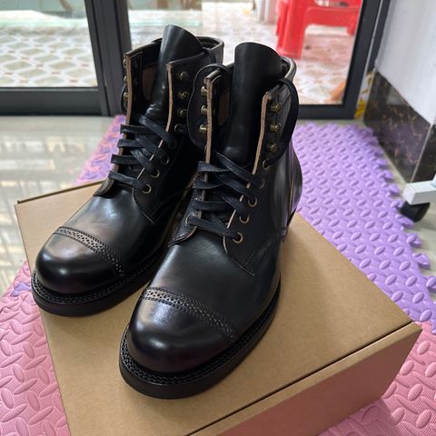 Flame Panda Service Boot in Conceria Cloe Black Horsebutt
