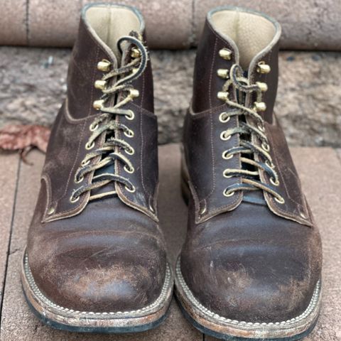 View photo of Østmo Type I in Horween Cinnamon Waxed Flesh