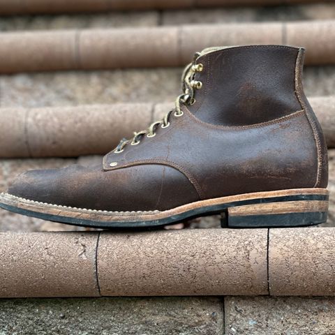 View photo of Østmo Type I in Horween Cinnamon Waxed Flesh