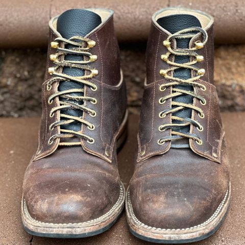 View photo of Østmo Type I in Horween Cinnamon Waxed Flesh