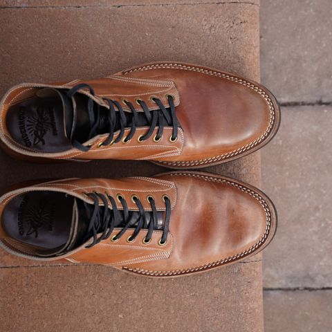 View photo of Onderhoud SVC01 Boondocker in Horween Unglazed Natural Shell Cordovan