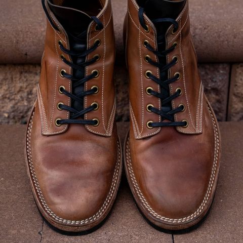 View photo of Onderhoud SVC01 Boondocker in Horween Unglazed Natural Shell Cordovan