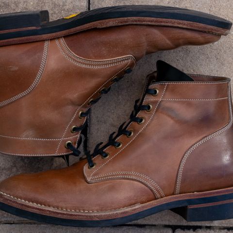 View photo of Onderhoud SVC01 Boondocker in Horween Unglazed Natural Shell Cordovan