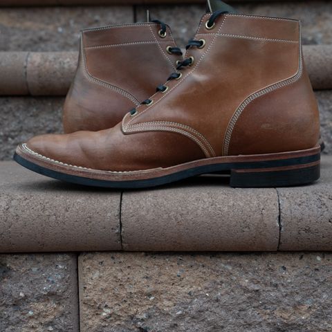 View photo of Onderhoud SVC01 Boondocker in Horween Unglazed Natural Shell Cordovan