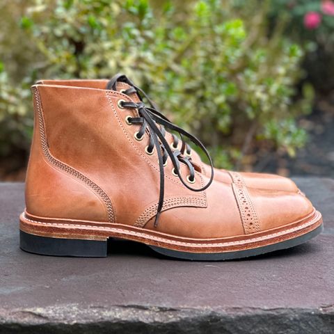 Oak Street Bootmakers Field Boot in Maryam Natural Horsebutt