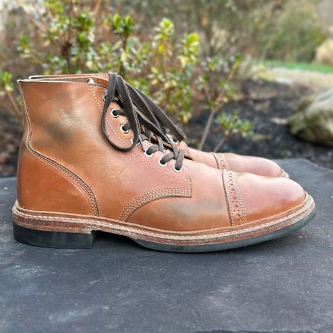 Oak Street Bootmakers Field Boot in Maryam Natural Horsebutt