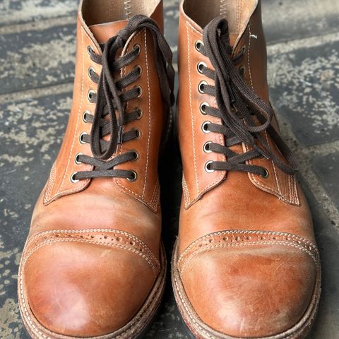 Oak Street Bootmakers Field Boot in Maryam Natural Horsebutt