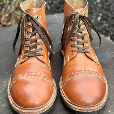Oak Street Bootmakers Field Boot in Maryam Natural Horsebutt