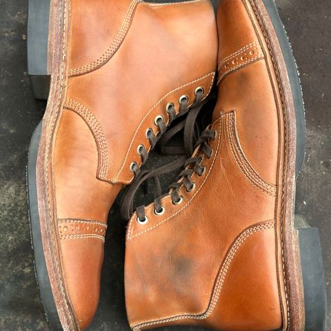 Oak Street Bootmakers Field Boot in Maryam Natural Horsebutt
