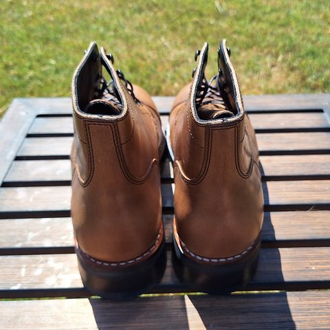 Thursday Captain in Horween Natural Chromexcel