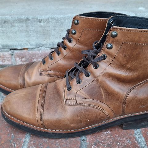 Thursday Captain in Horween Natural Chromexcel