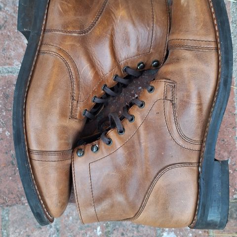 Thursday Captain in Horween Natural Chromexcel