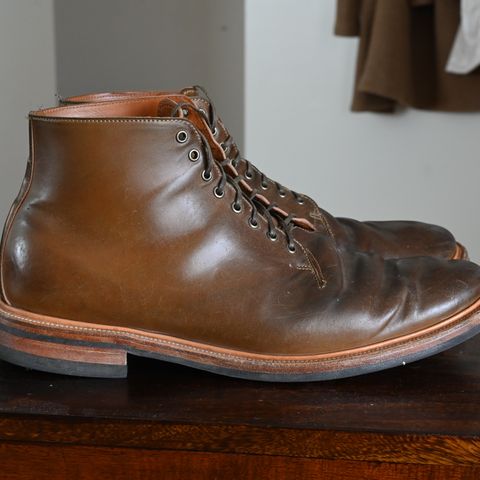 Viberg Wholecut Derby Boot in Horween Calvados Shell Cordovan