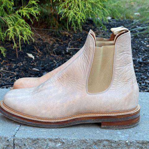 View photo of Viberg Chelsea in CONCERIA CHAMPAGNE WASHED VACCHETTA 800