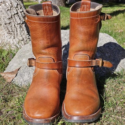 View photo of Unsung U 22-2 Engineer Boot in Horween Natural Dublin