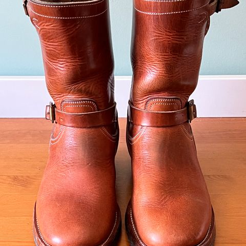 View photo of Unsung U 22-2 Engineer Boot in Horween Natural Dublin