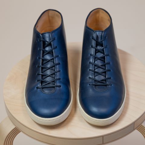 Crown Northampton Everdon in Horween Ink Cavalier