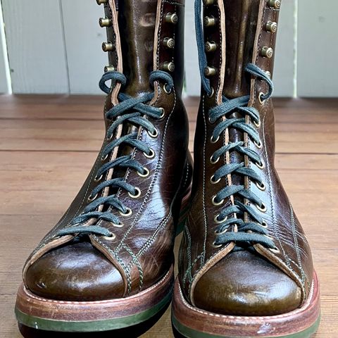 Flame Panda Monkey Boot in Shinki Olive Oiled Horsebutt