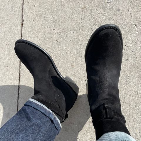 Thursday Rogue in Thursday / Black Suede