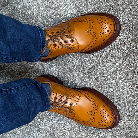 Tricker's Bourton Country Shoe in Acorn Antique